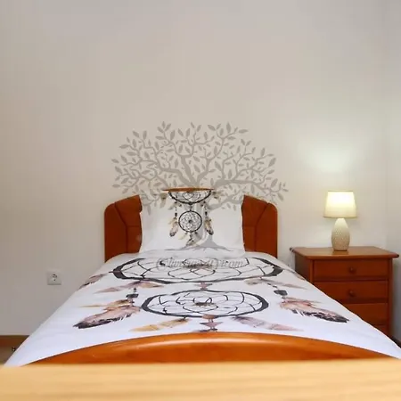 Oliveira's Dream - Good, Feel Good Maía