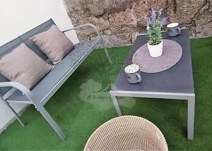 Oliveira's Dream - Good, Feel Good 펜션