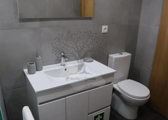 Oliveira's Dream - Good, Feel Good 펜션