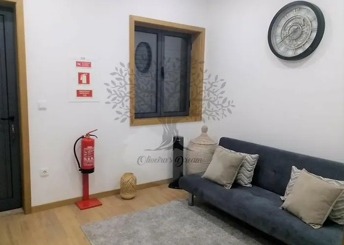 Oliveira's Dream - Good, Feel Good * Maía